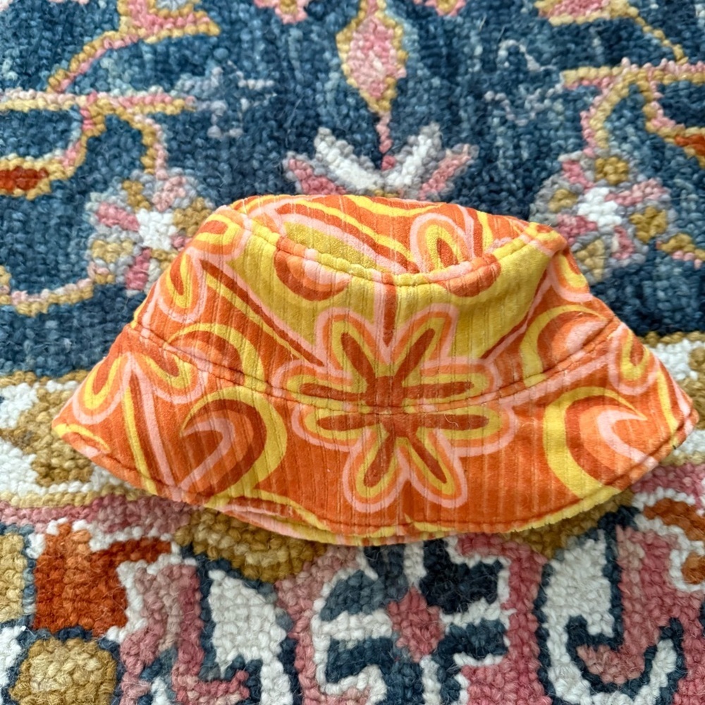 Dazey LA Sunny Chevy Graphic Print Corduroy Bucket Hat.